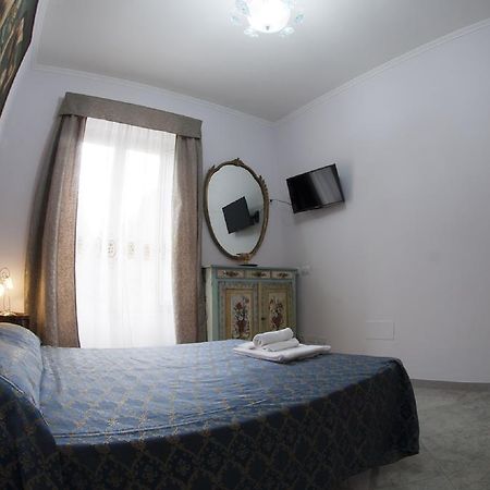 Casavamica Apartment โรม ภายนอก รูปภาพ